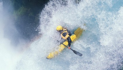 开云体育APP-中国足球风云再起 十六强诞生引爆全民热情，中超足球风云