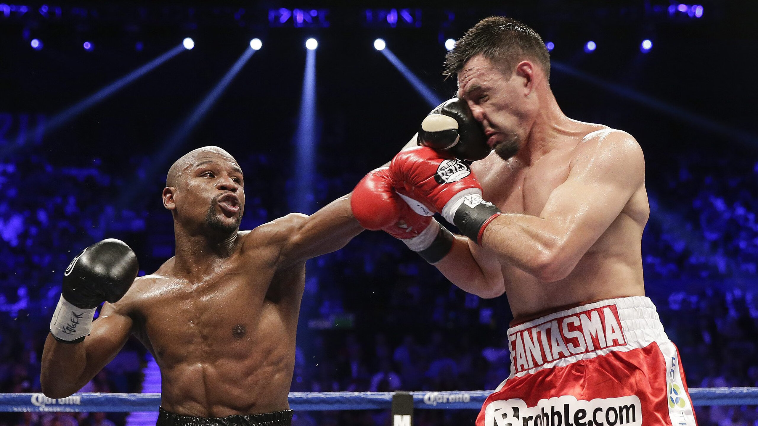 巴黎惨遭曼城逆袭，无缘晋级半决赛，巴黎曼城比赛结果